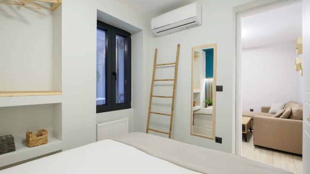 Photo of Bedroom in Exarhia
