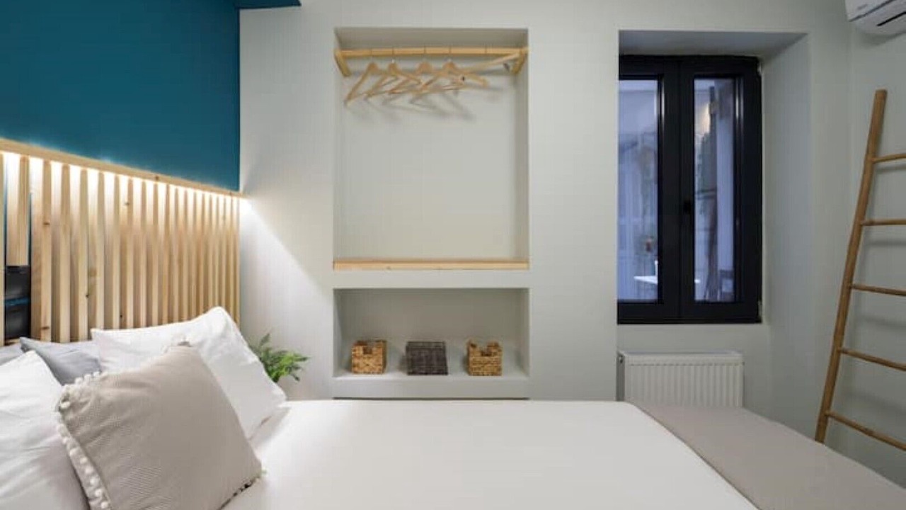 Photo of Bedroom in Exarhia