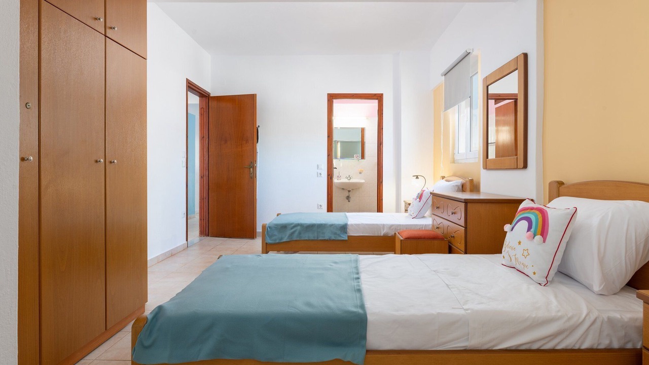 Photo of Bedroom in Haraki