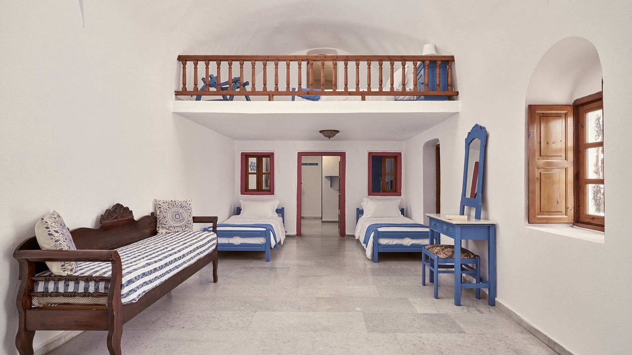 Photo of Bedroom in Fira