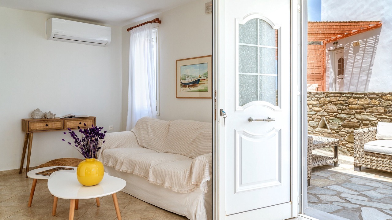 Photo of Livingroom in Agios Ioannis