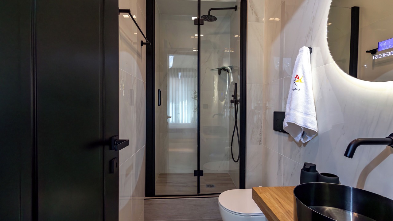 Photo of Bathroom in Thissio