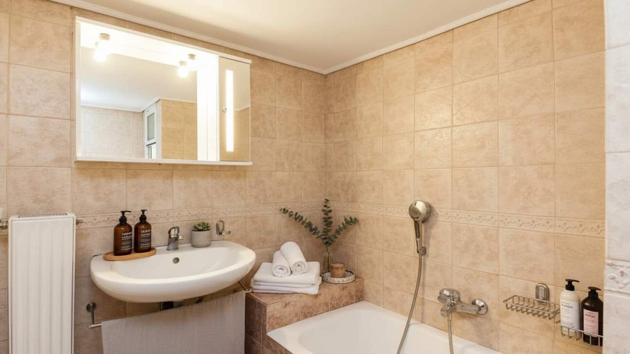 Photo of Bathroom in Pasalimani