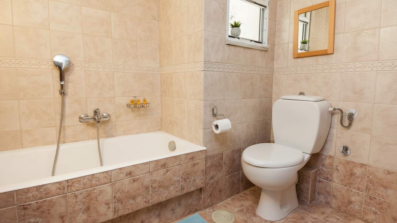 Photo of Bathroom in Pasalimani