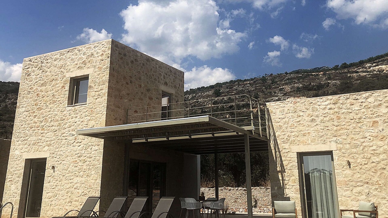 Photo of Patio Balcony in Lefktron