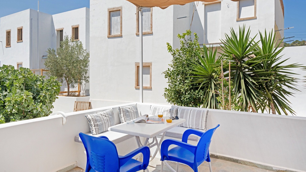 Photo of Outdoor in Grikos