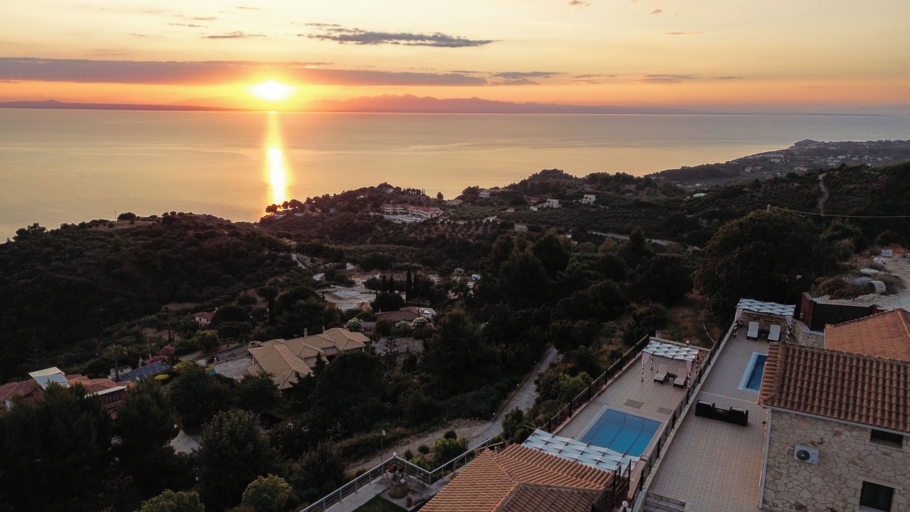 Photo of Outdoor in Xirokastello