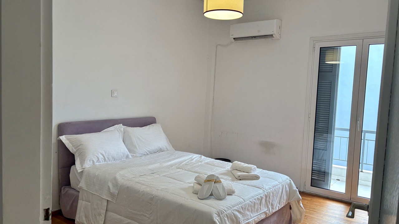 Photo of Bedroom in Kallithea