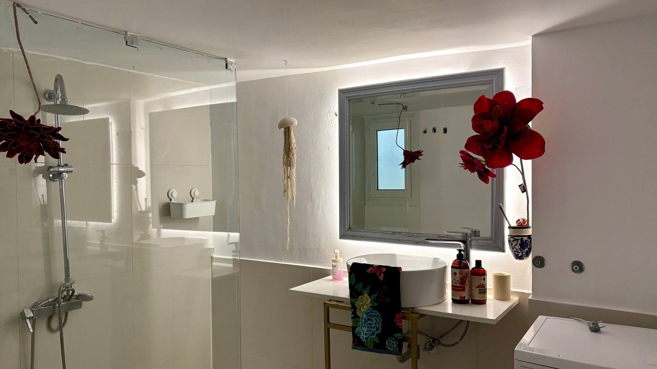 Photo of Bathroom in Kallithea