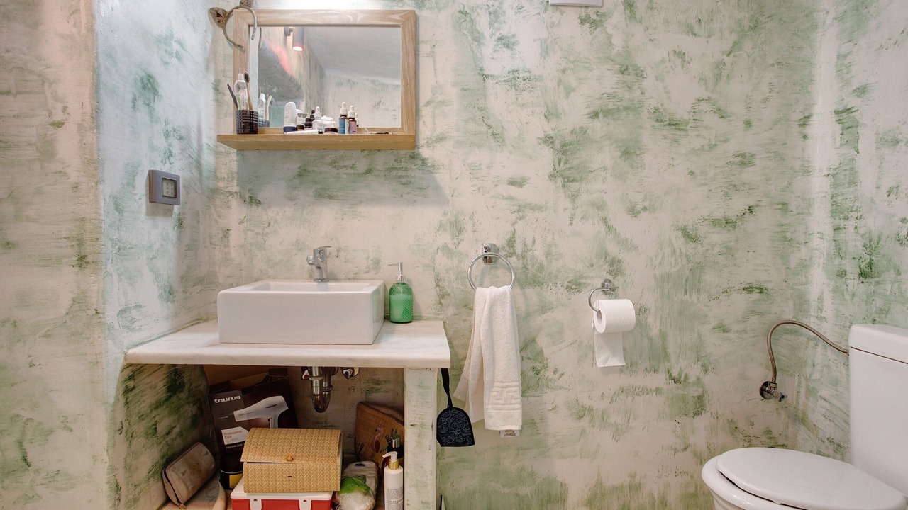 Photo of Bathroom in Elation