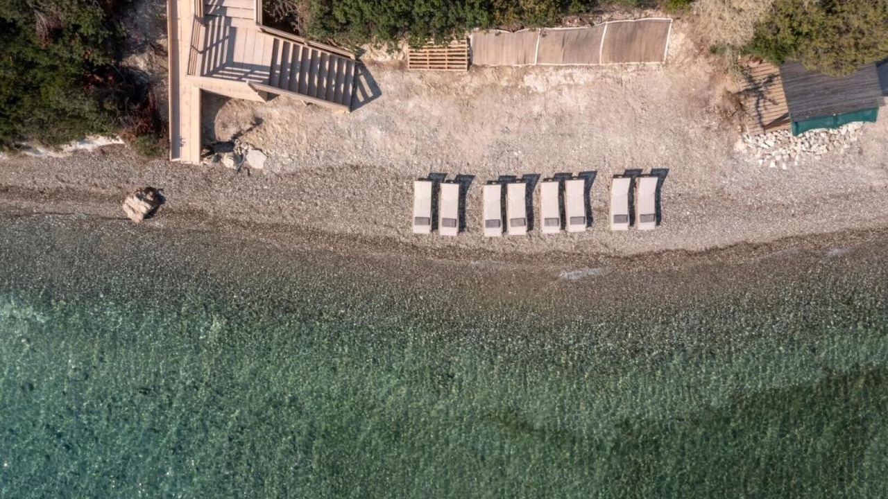 Photo of Others in Limni Vouliagmenis