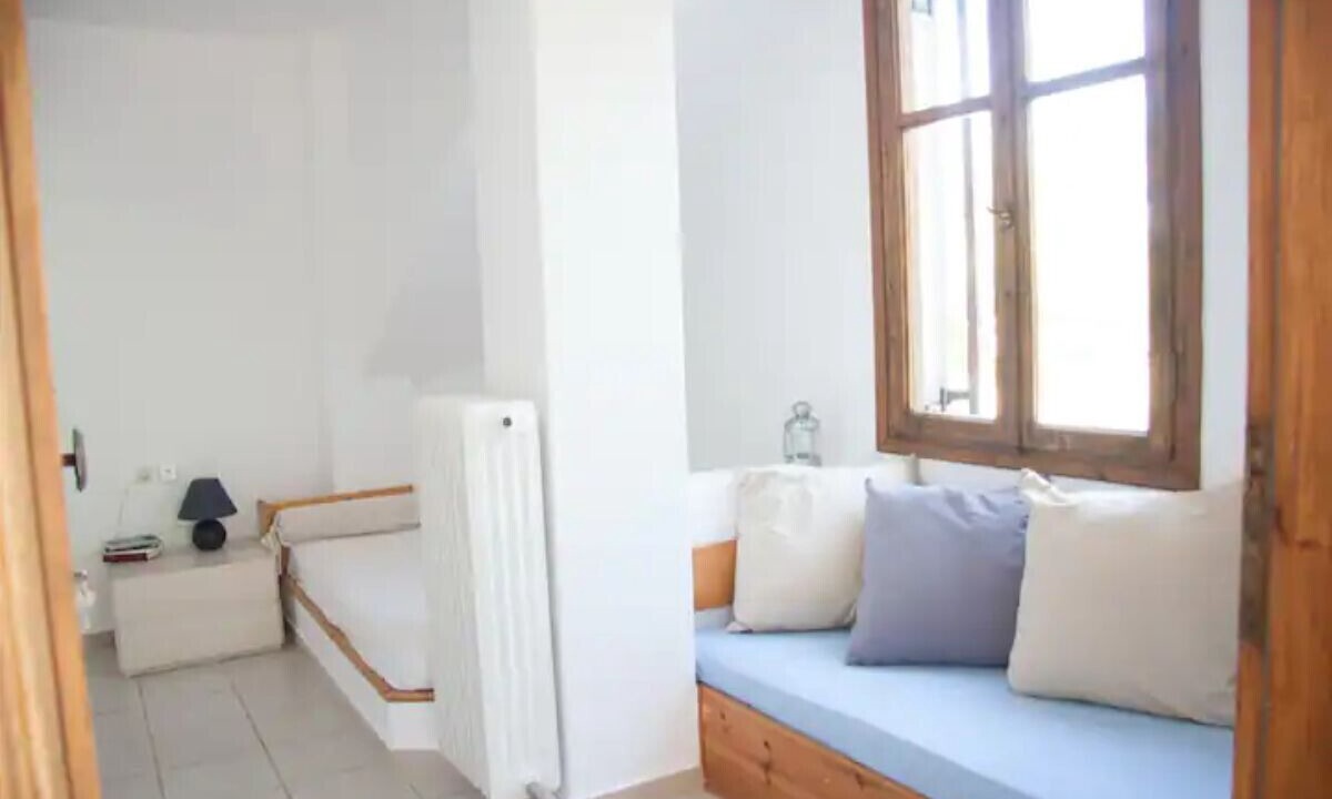 Photo of Bedroom in Edipsos