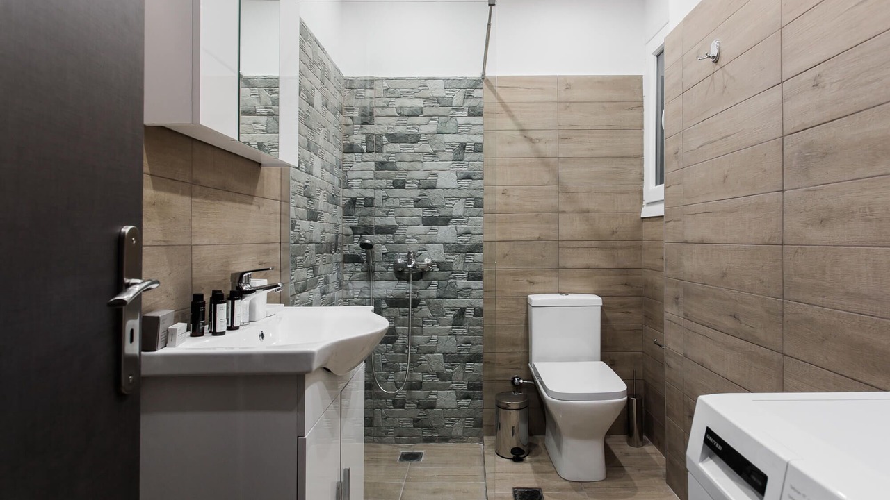 Photo of Bathroom in Kolonaki