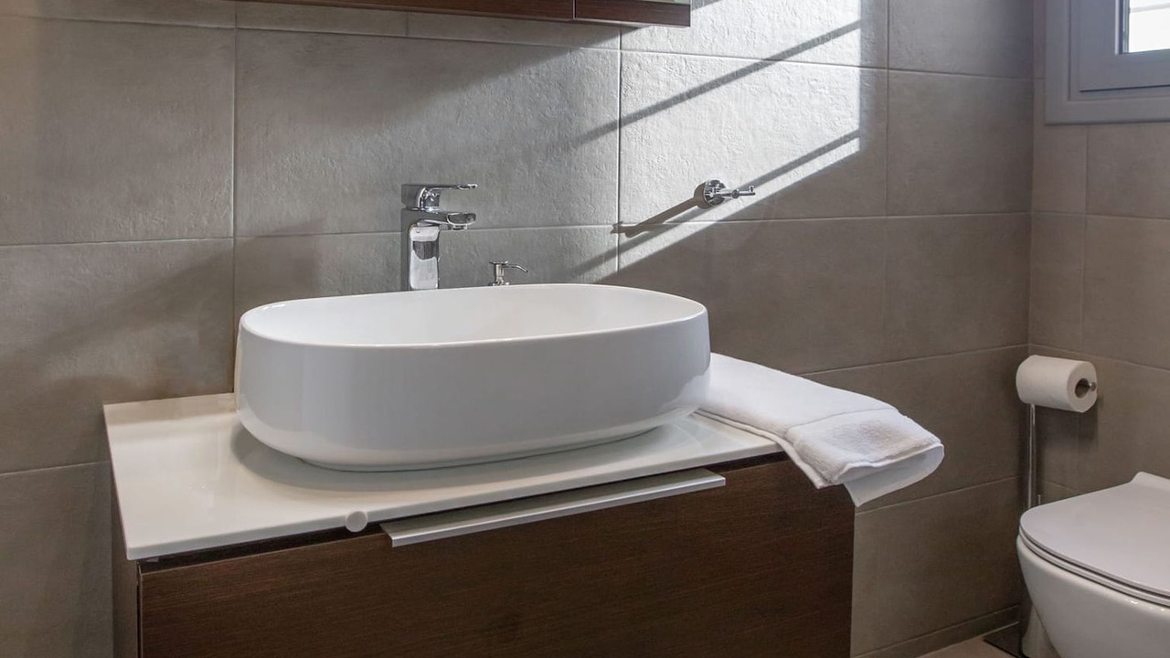 Photo of Bathroom in Plaka