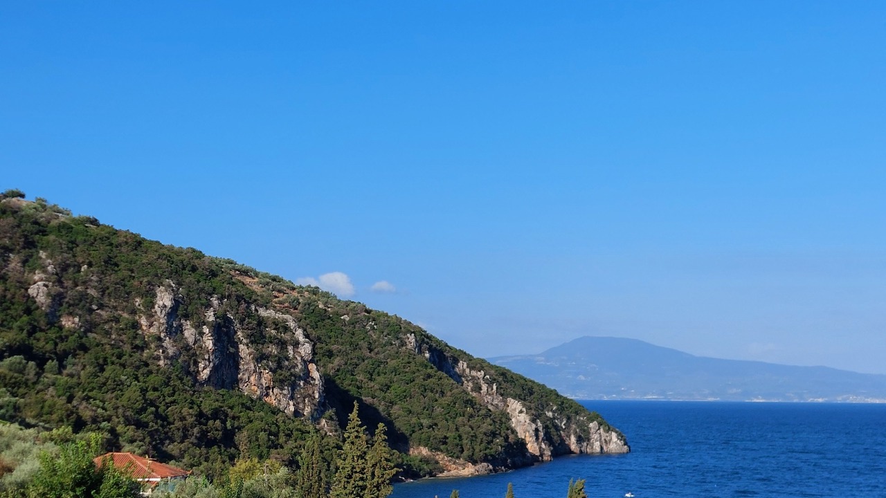 Photo of Outdoor in West Mani