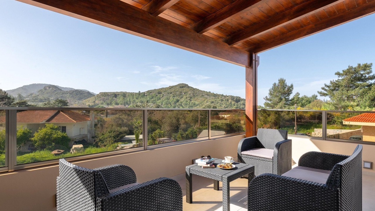 Photo of Patio Balcony in Filerimos