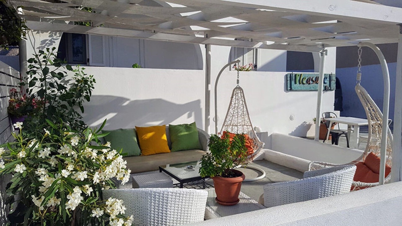 Photo of Outdoor in Perissa