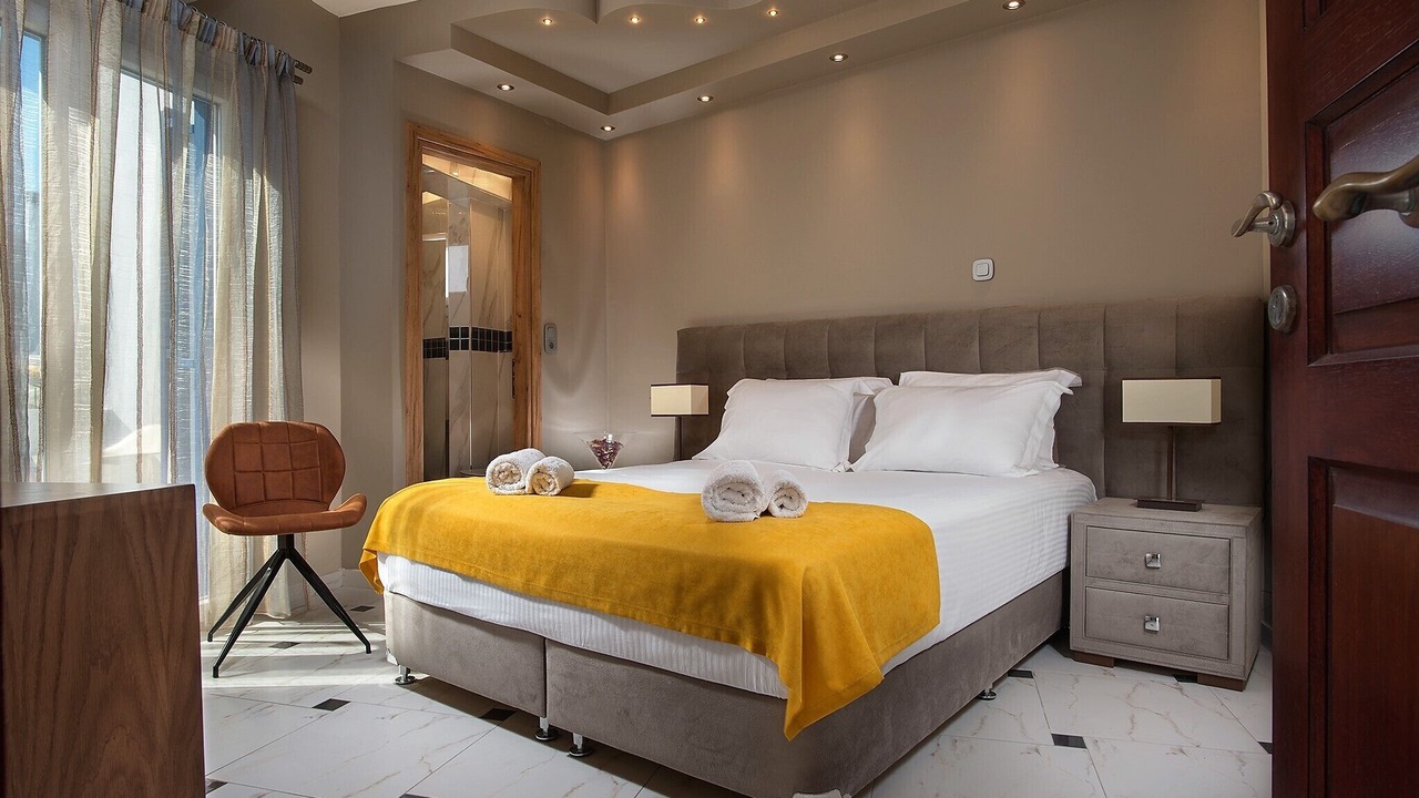Photo of Bedroom in Adamas