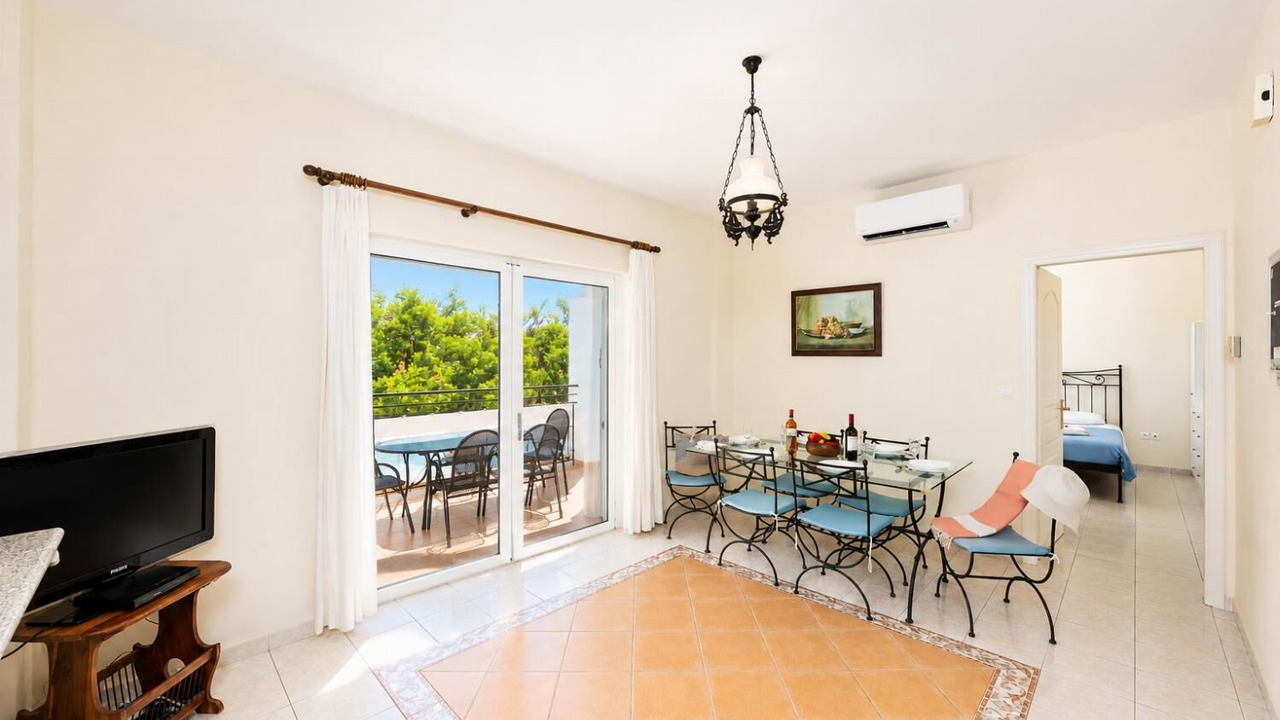 Photo of Bedroom in Skala
