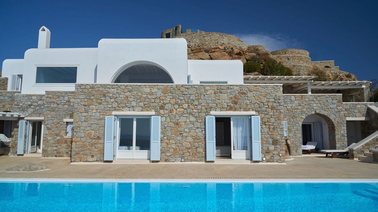 Photo of Others in Mykonos Town