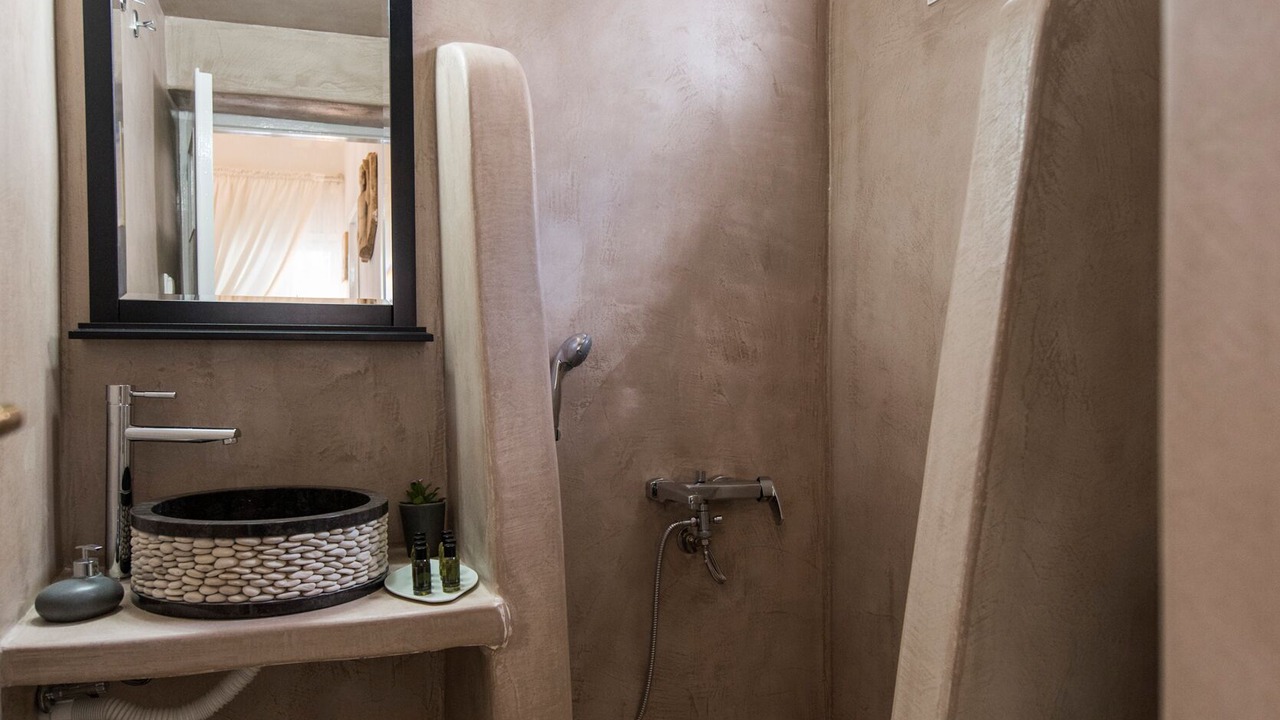 Photo of Bathroom in Fira