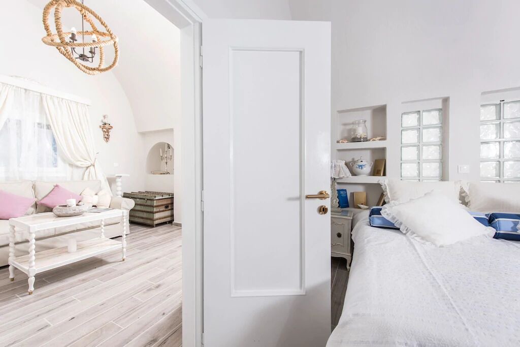 Photo of Bedroom in Fira