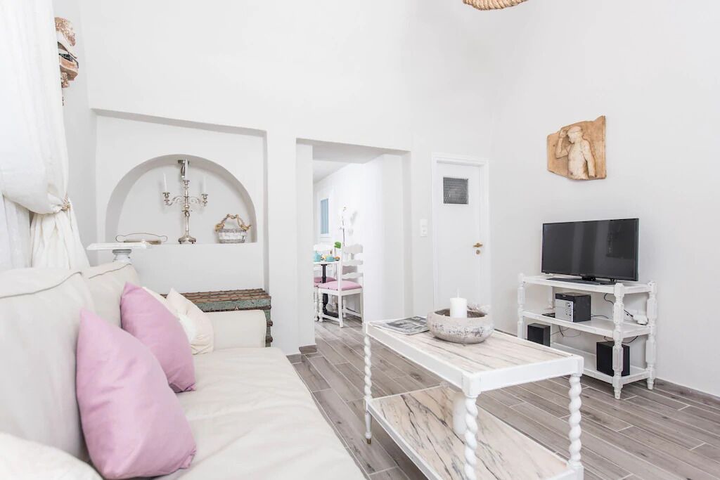 Photo of Livingroom in Fira