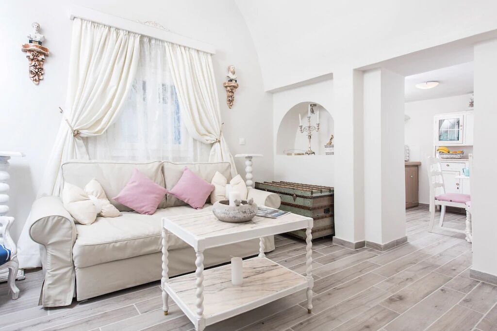Photo of Livingroom in Fira