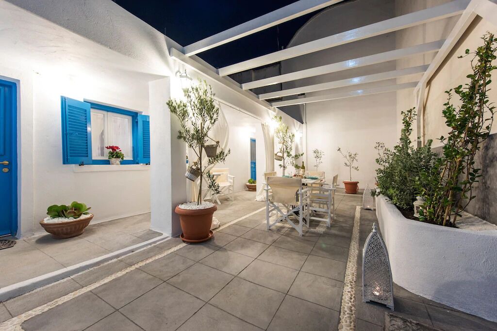 Photo of Outdoor in Fira