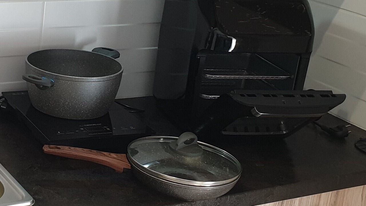 Photo of Kitchen in Neos Kosmos