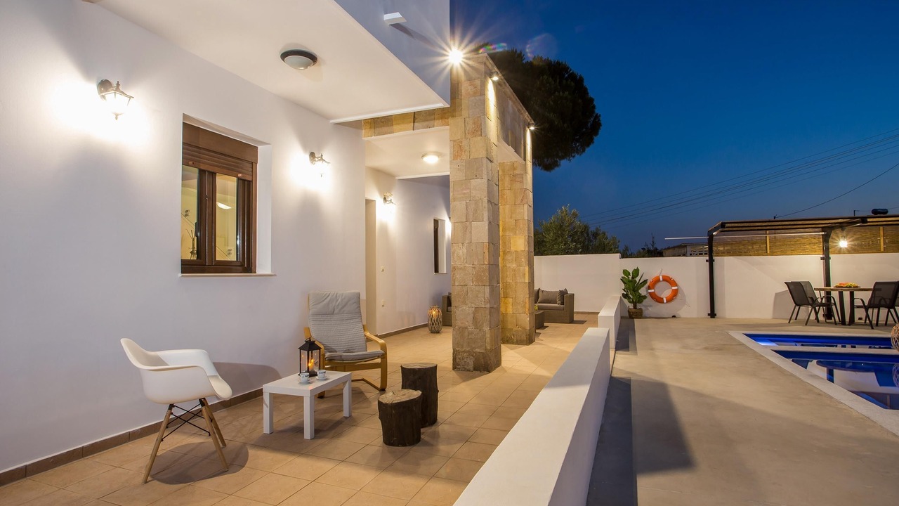 Photo of Others in Pefkos