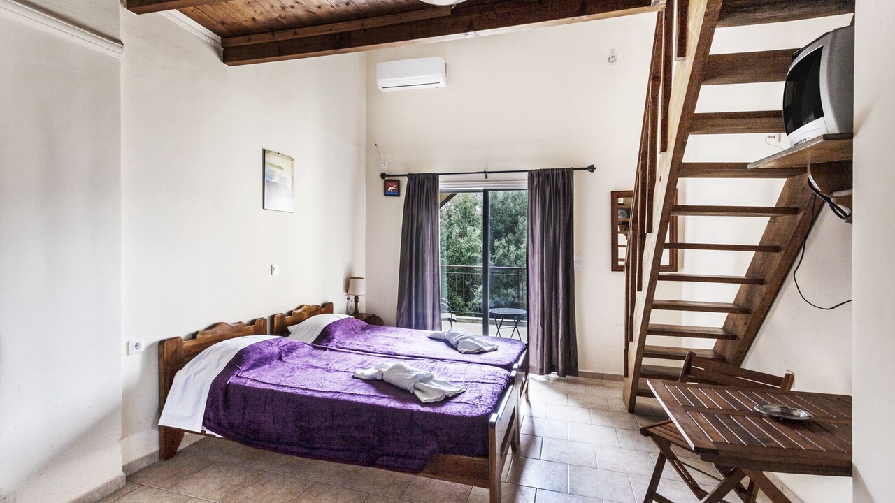 Photo of Bedroom in Armenistis