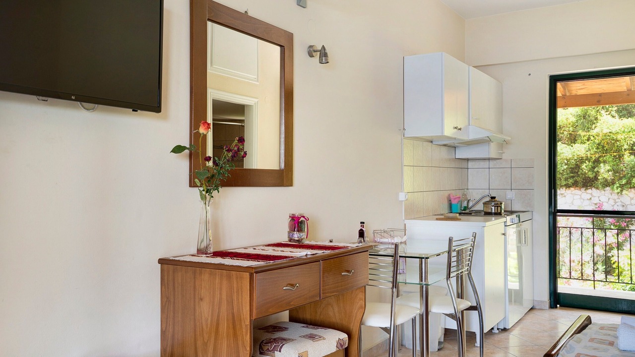Photo of Kitchen in Mikros Gialos