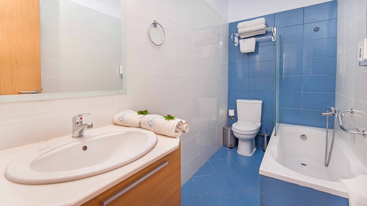 Photo of Bathroom in Kiotari