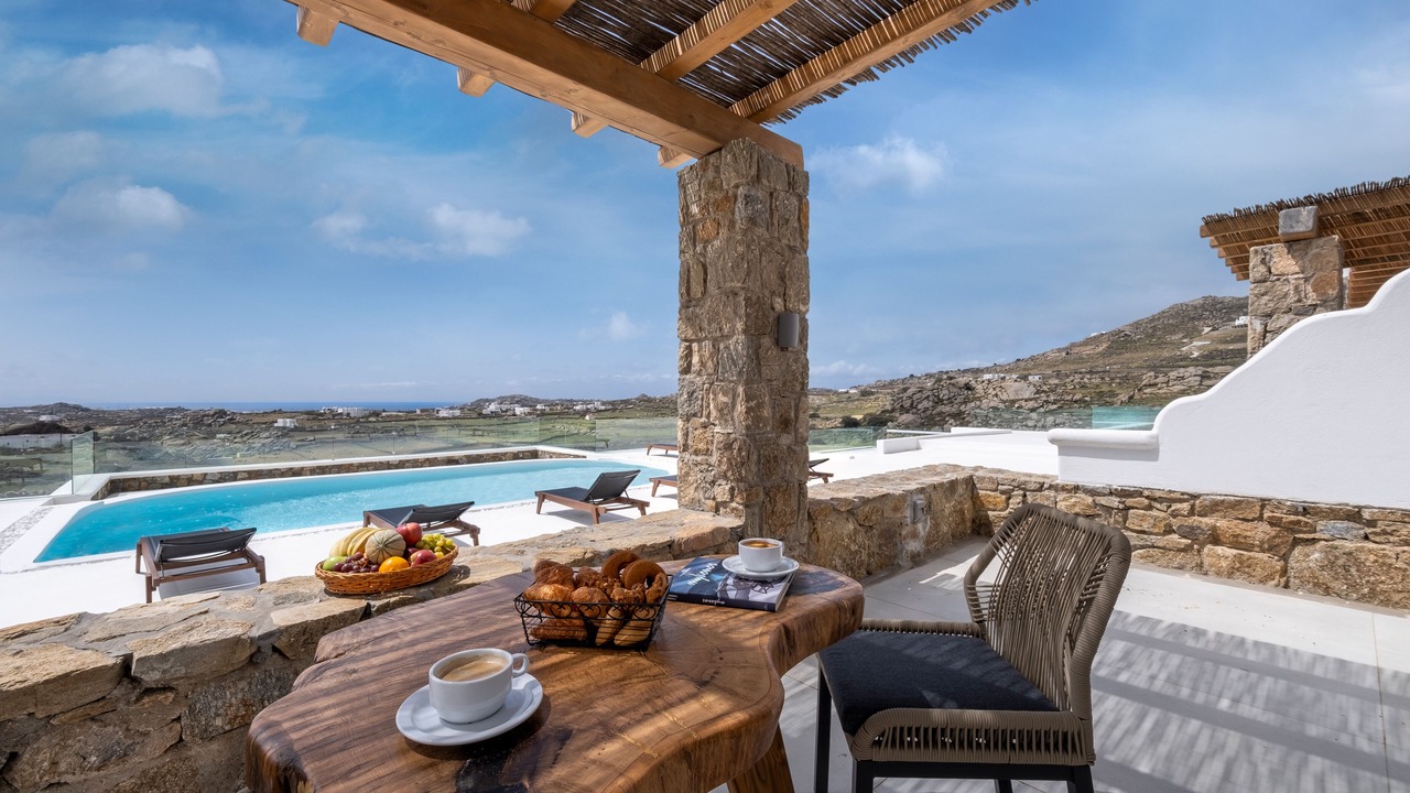 Photo of Outdoor in Ano Mera