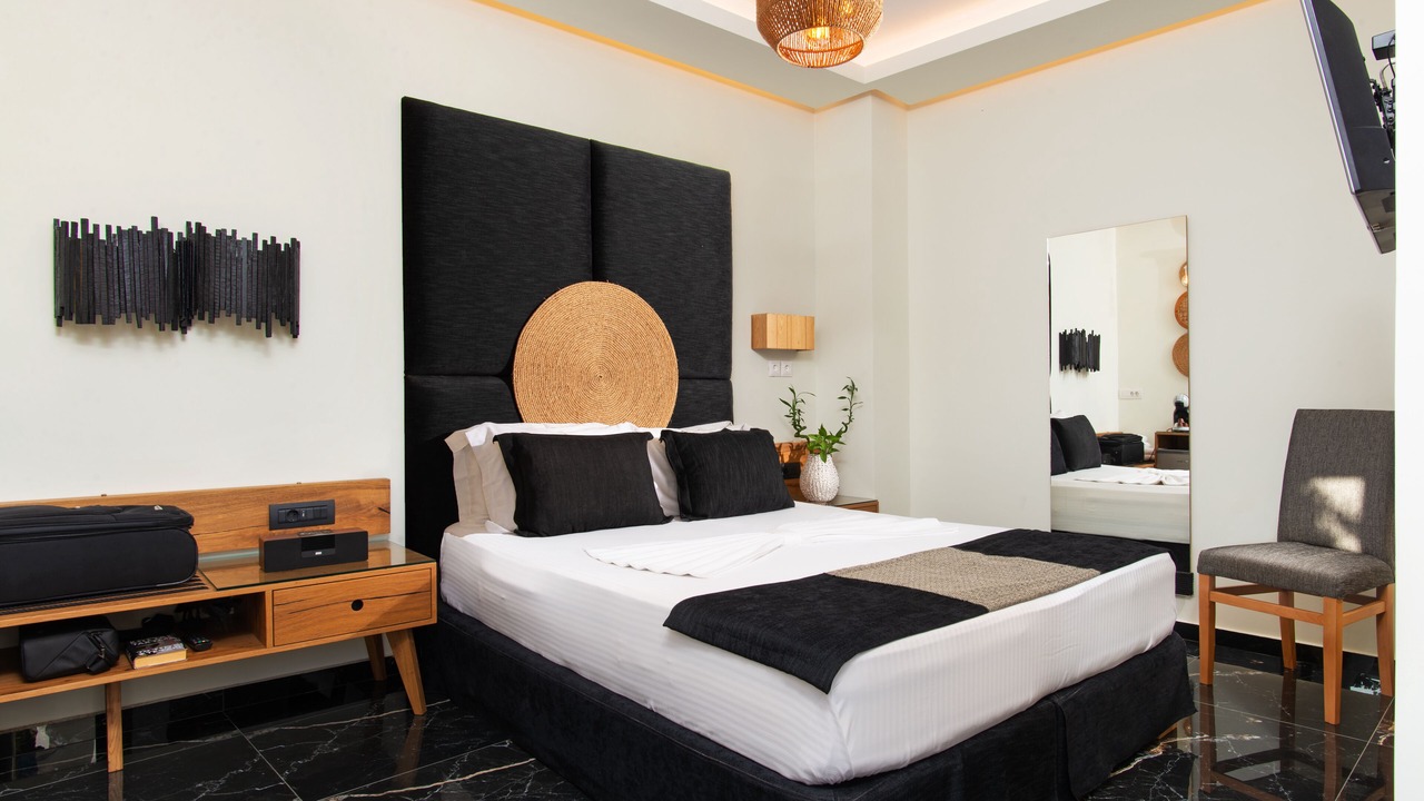 Photo of Bedroom in Adamas