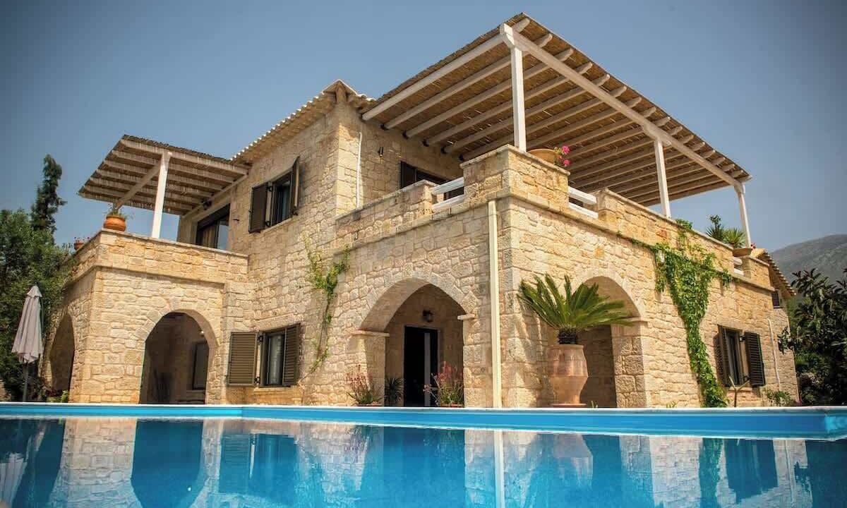 Photo of Patio Balcony in Kardamyli