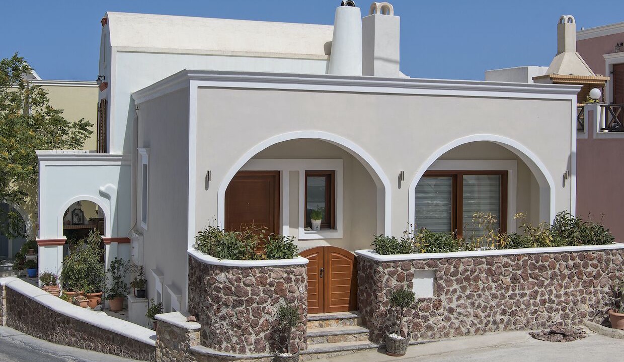 Photo of Others in Fira