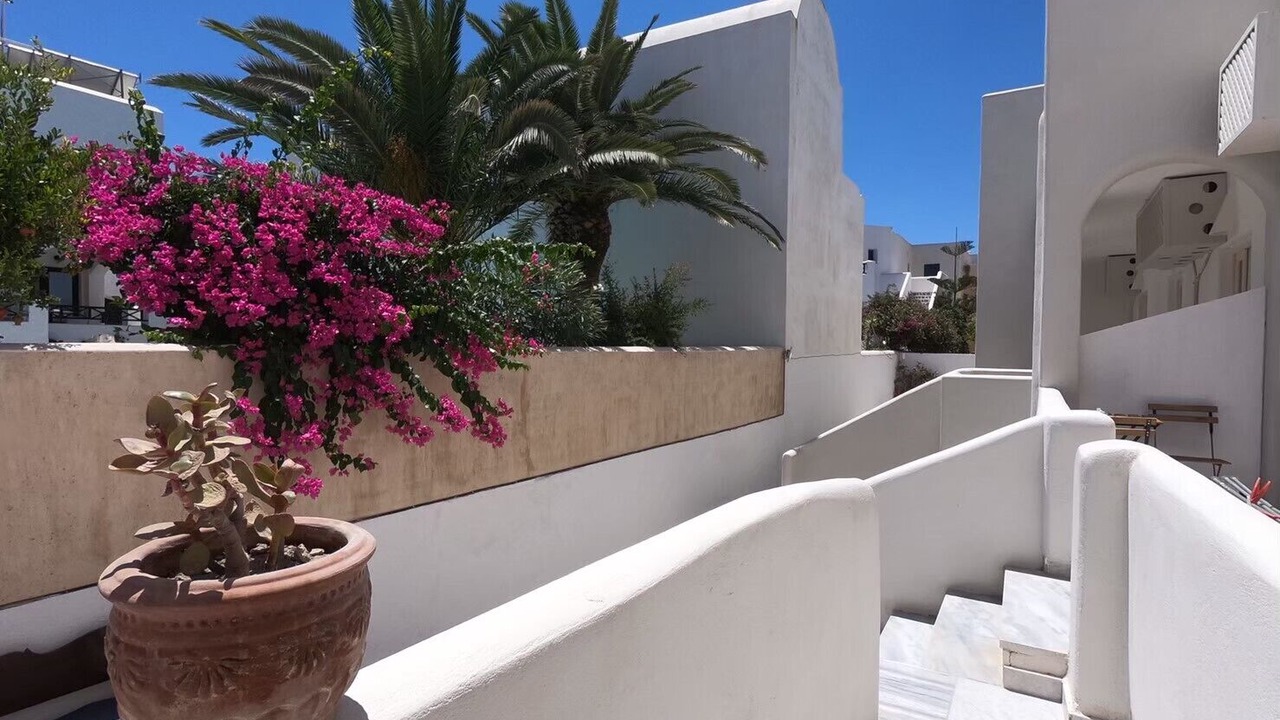 Photo of Outdoor in Perissa
