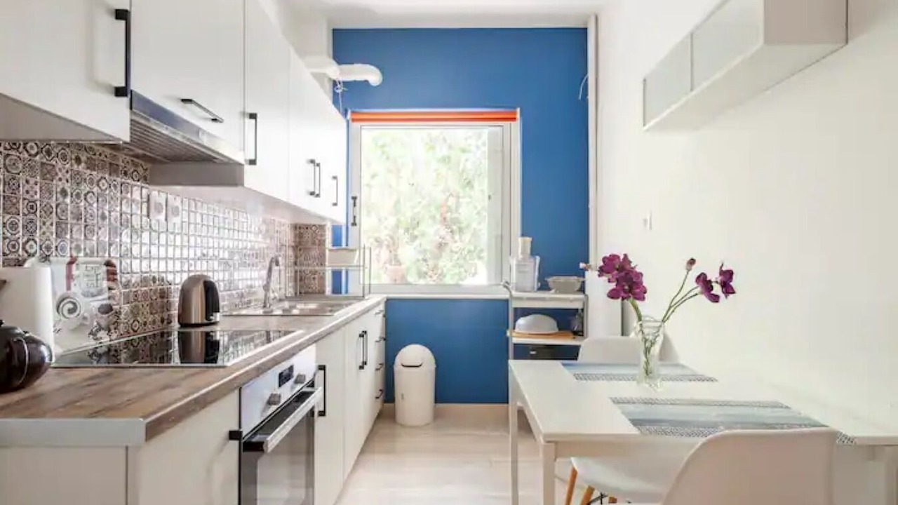 Photo of Kitchen in Nea Smirni