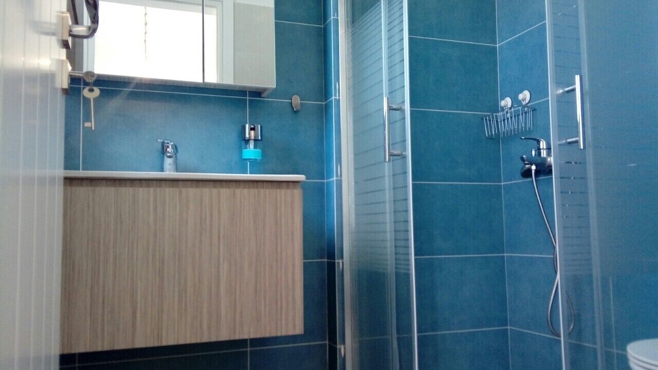 Photo of Bathroom in Glinado