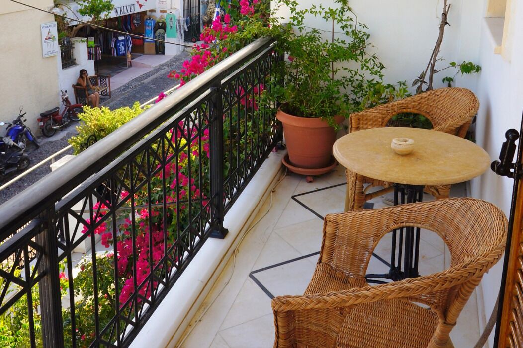 Photo of Outdoor in Fira