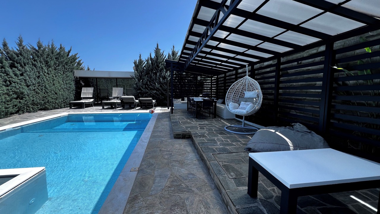 Photo of Outdoor in Anavyssos