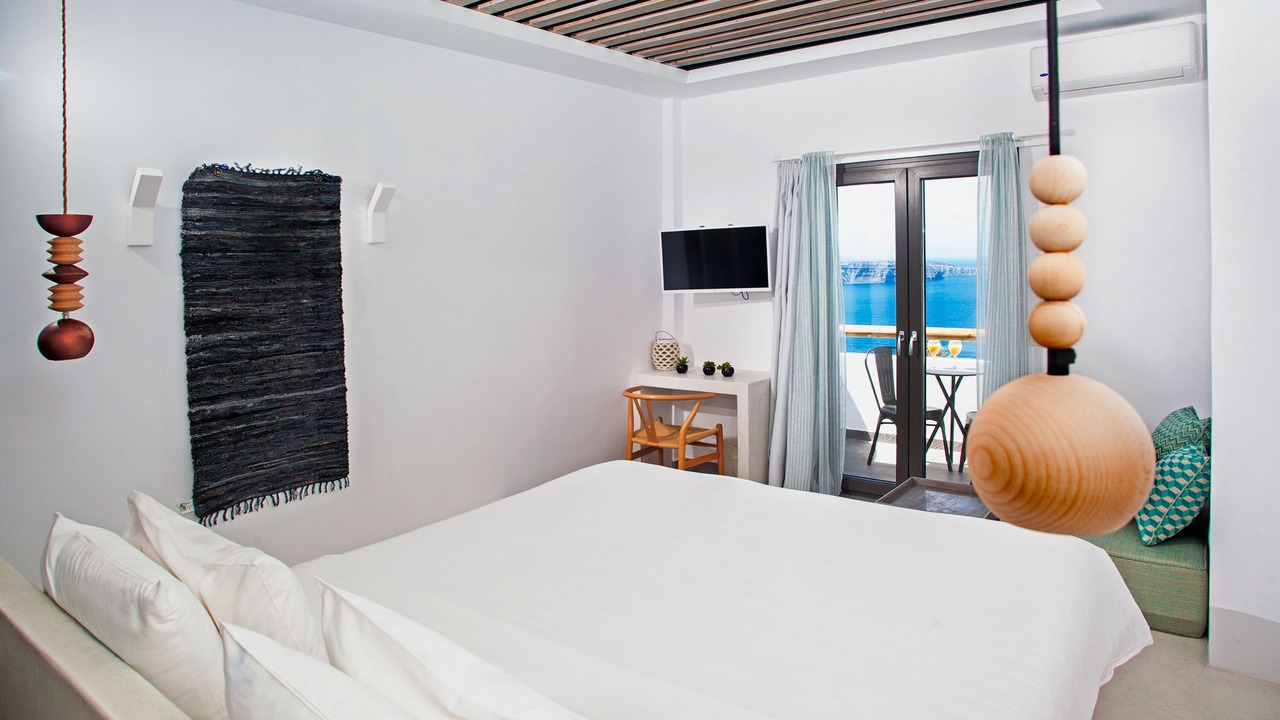 Photo of Bedroom in Fira