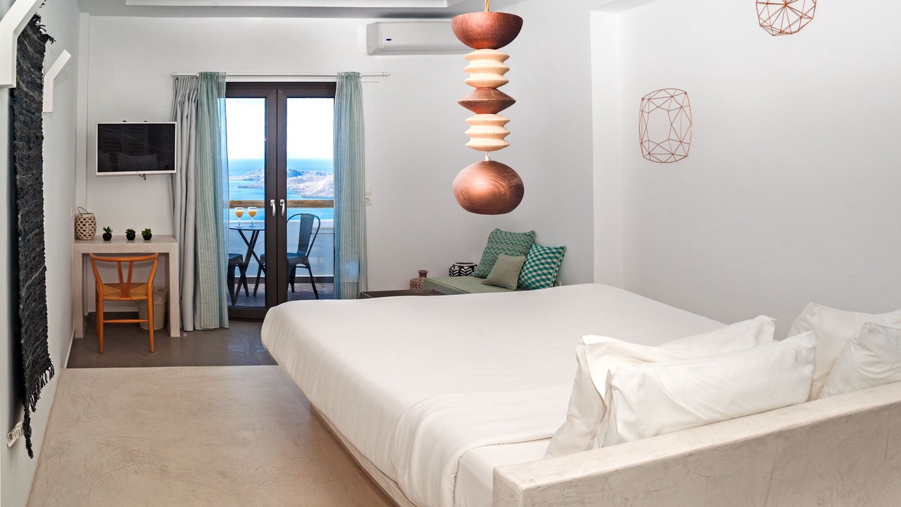Photo of Bedroom in Fira