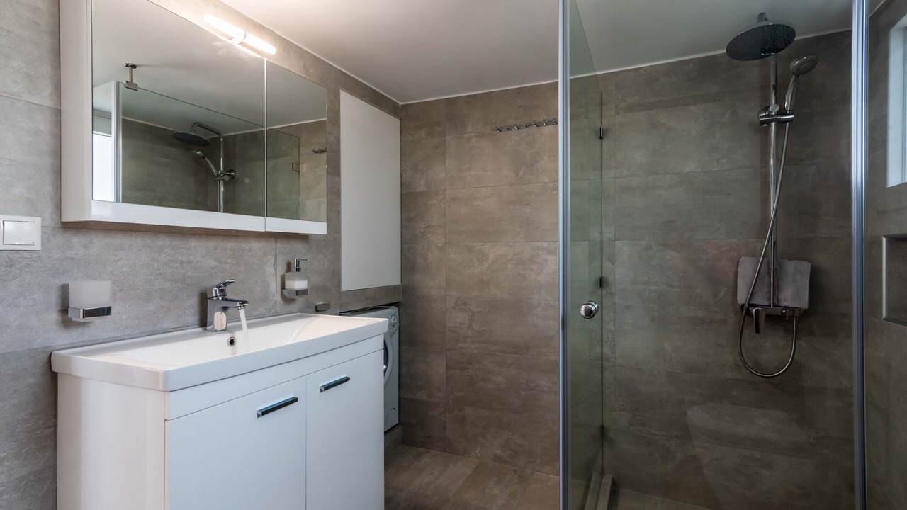 Photo of Bathroom in Adamas