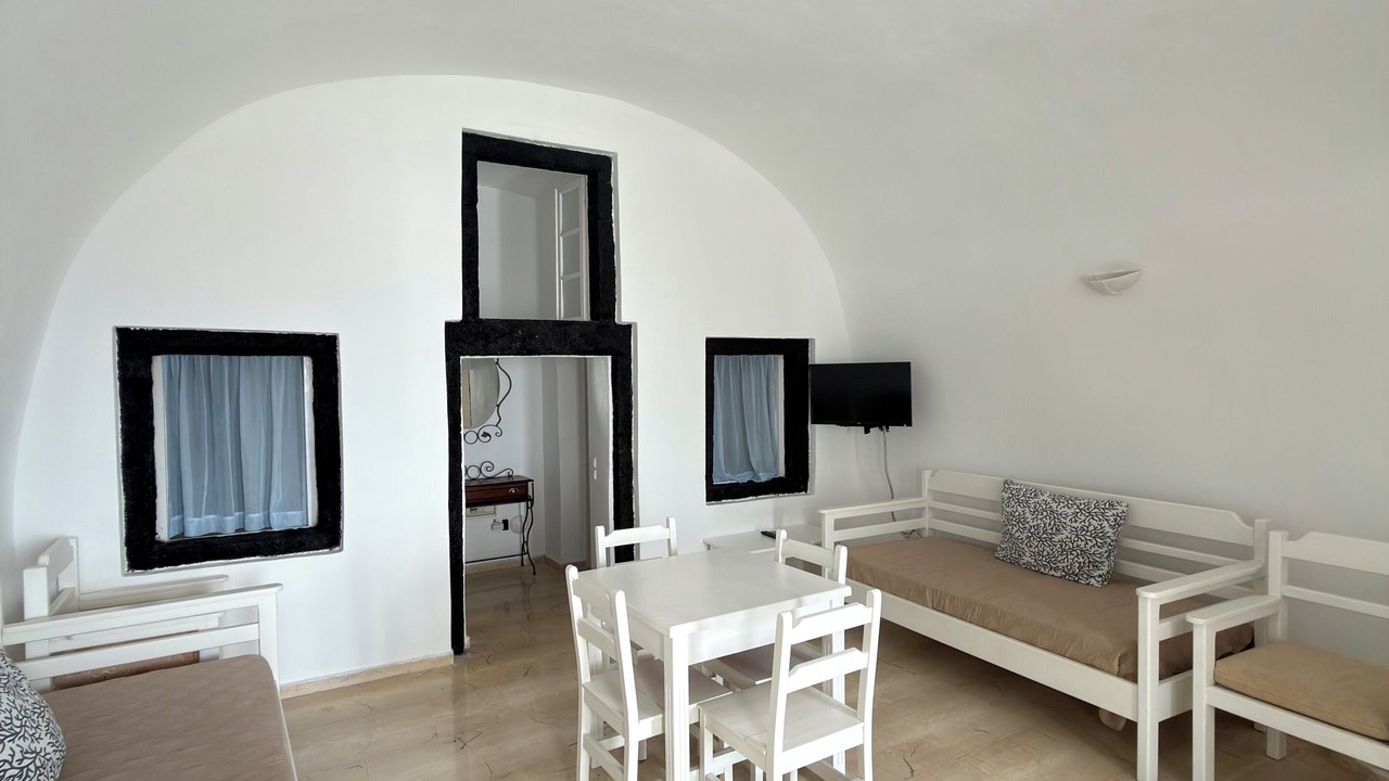 Photo of Bedroom in Firostefani