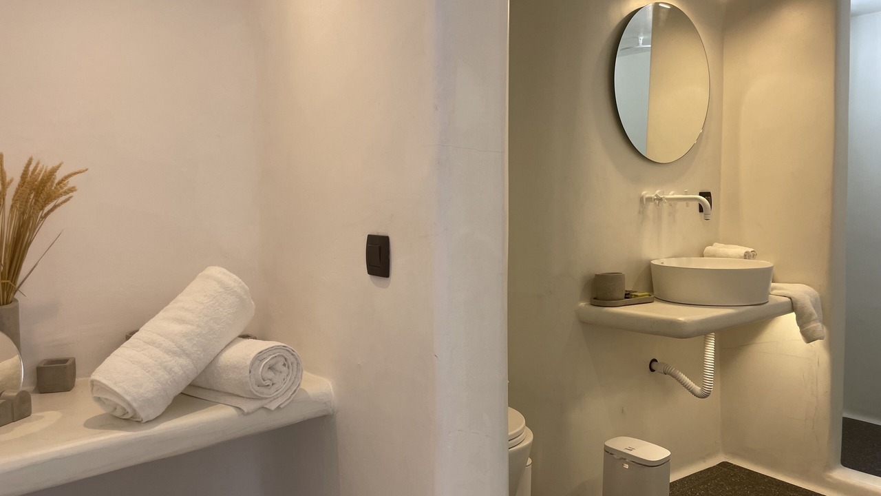 Photo of Bathroom in Firostefani
