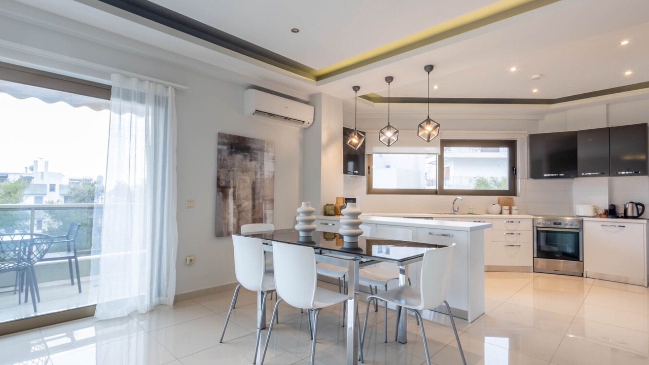 Photo of Kitchen in Alimos