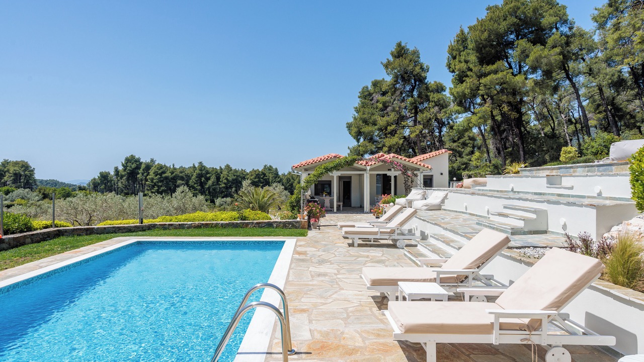 Photo of Outdoor in Alikias